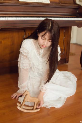 少女配狗1-12集全集